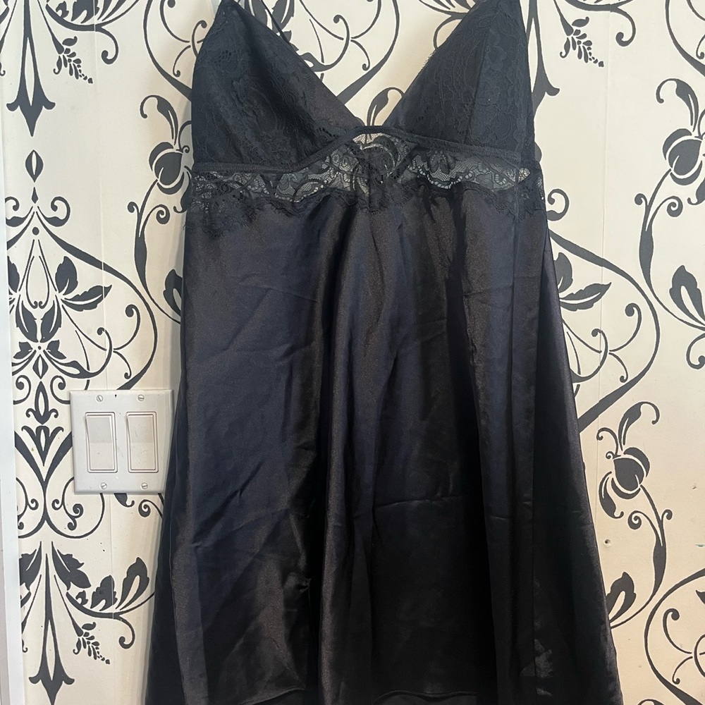 La SENZA Black Lace Chemise